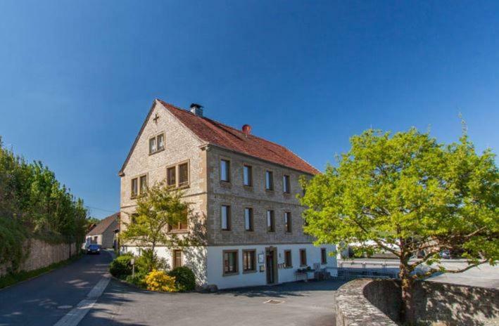 Wohnen Am Schlossberg Thungen Екстериор снимка